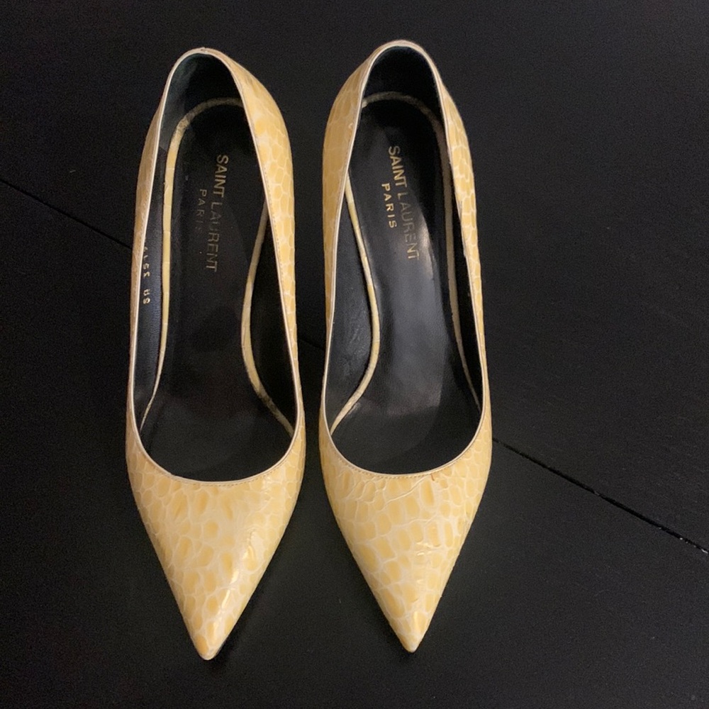 Saint Laurent Pumps - Yellow Crocodile Skin